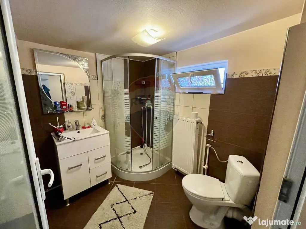 Casă Tifesti teren si vie