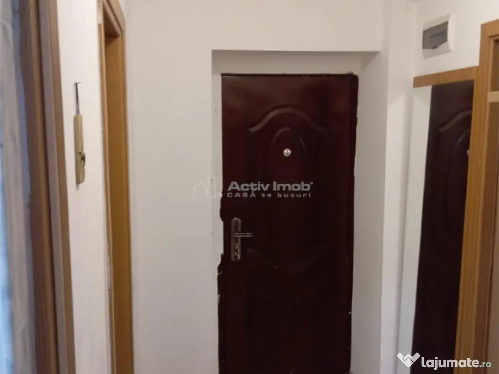 Metrou Aparatorii Patriei - 2 camere - ideal sediu firma - n 