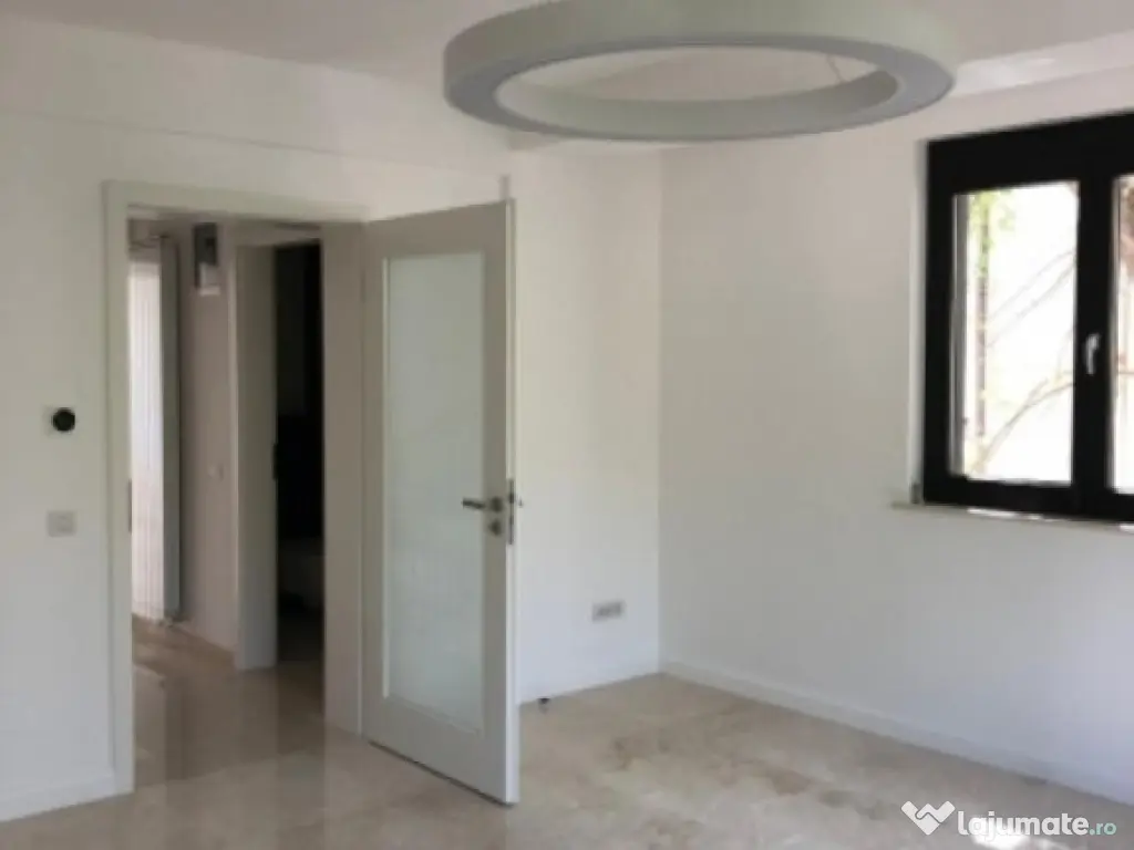 Inchiriez vila 8 camere, 300mp utili, zona Dorobanti, 6.500euro 