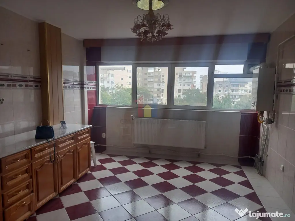 DUPLEX, 3 camere, etaj de mijloc, Calarasilor - Faleza 