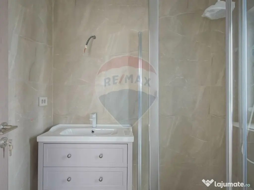 Comision 0 %! Casă cu 4 camere de vânzare în zona Stup... 