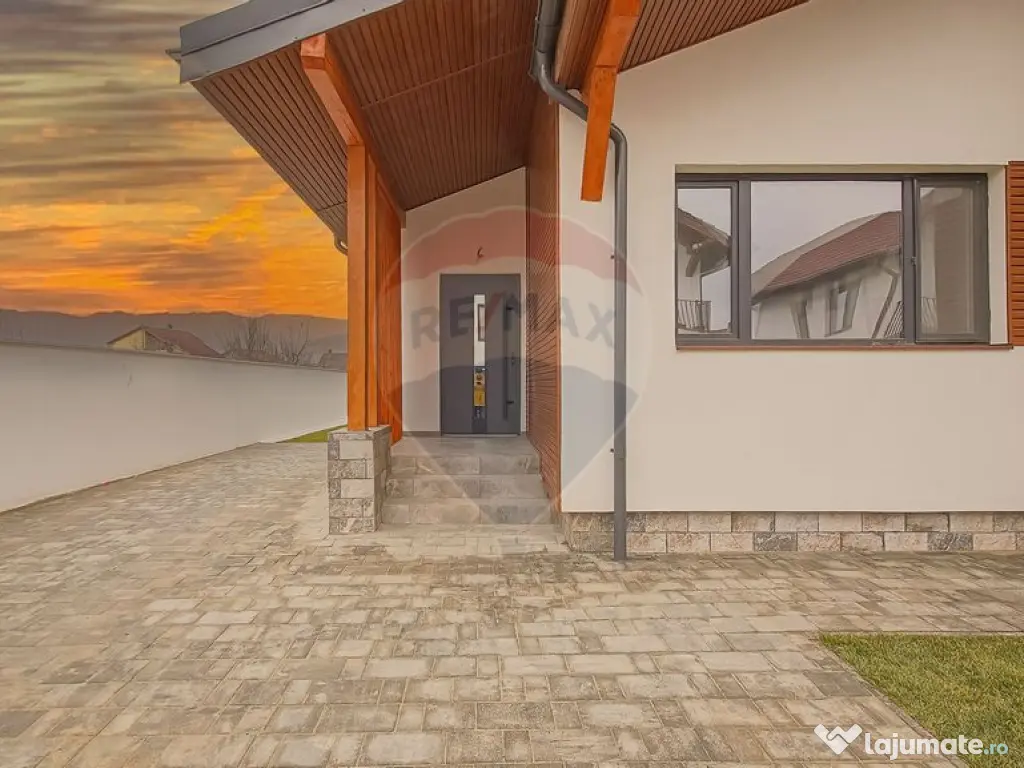 Comision 0 %! Casă cu 4 camere de vânzare în zona Stup... 