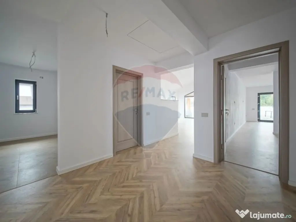 Comision 0 %! Casă cu 4 camere de vânzare în zona Stup... 