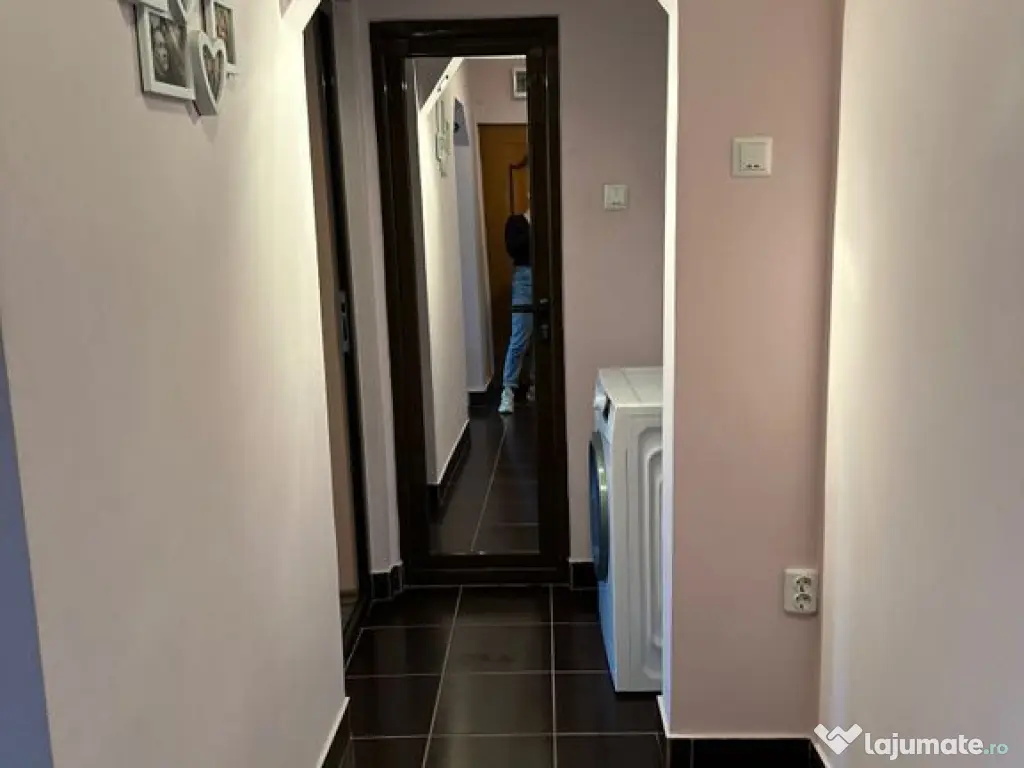 Apartament 3 cam Micro 38 ,et 3,mobilat si utilat