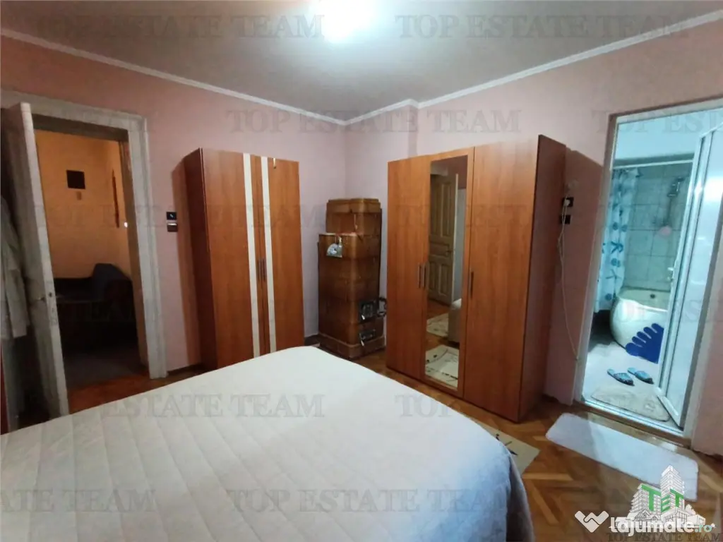 Vila cu aspect de conac in centrul Ploiestiului, ideala pent 