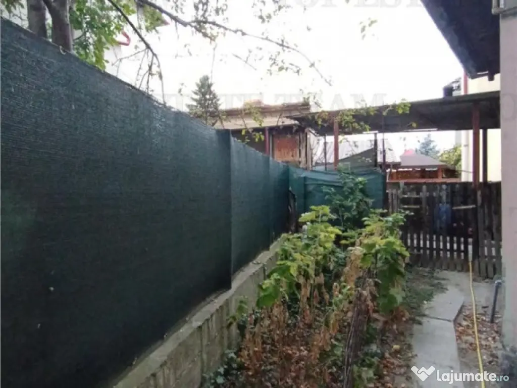 Vila cu aspect de conac in centrul Ploiestiului, ideala pent 