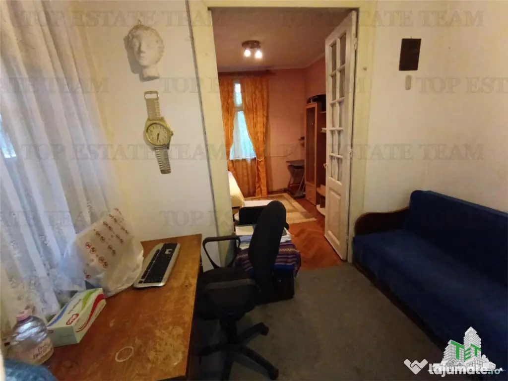 Vila cu aspect de conac in centrul Ploiestiului, ideala pent 