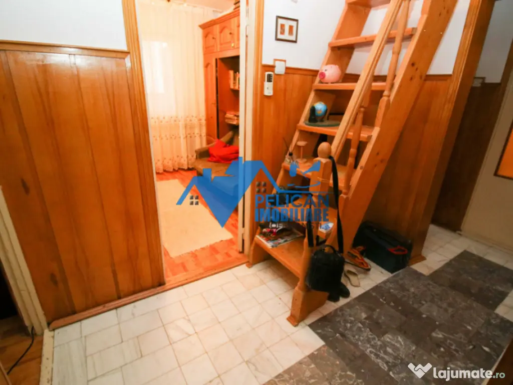 Spitalului, 2 camere, decomandat, centrala proprie 