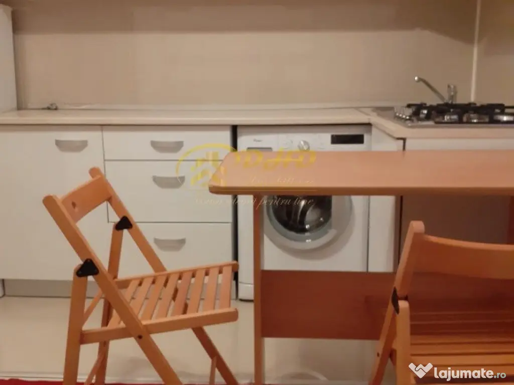 Garsoniera in zona Tatarasi 