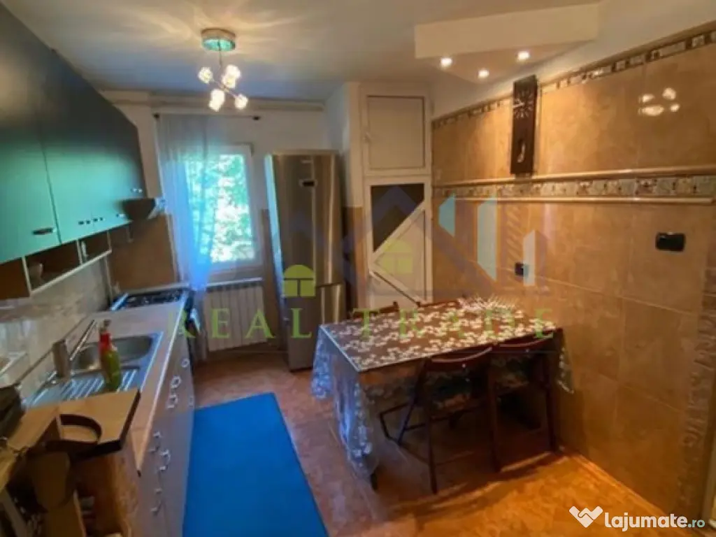 Apartament 2 camere etaj intermediar zona Gemenii 