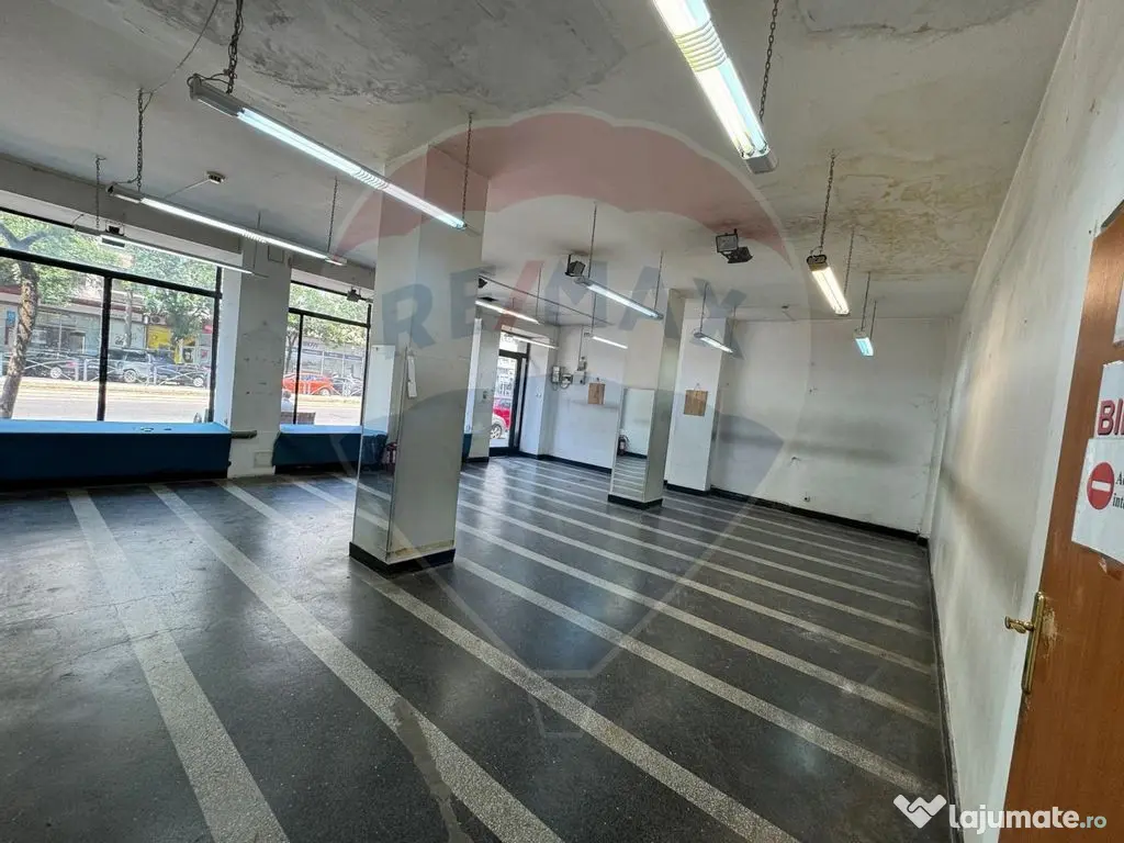 De inchiriat spatiu comercial / Vitrina stradala/ Gara de... 