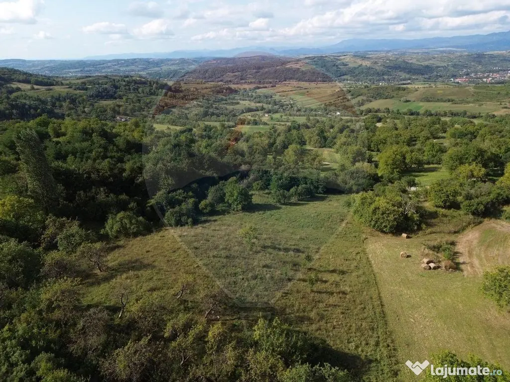 Teren de vânzare cu Panorama, Măgureni