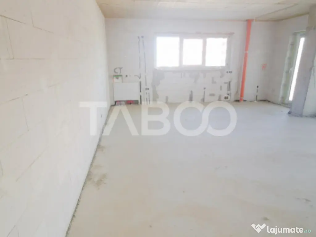 Oferta imbatabila apartament cu 3 camere zona Baza Sportiva