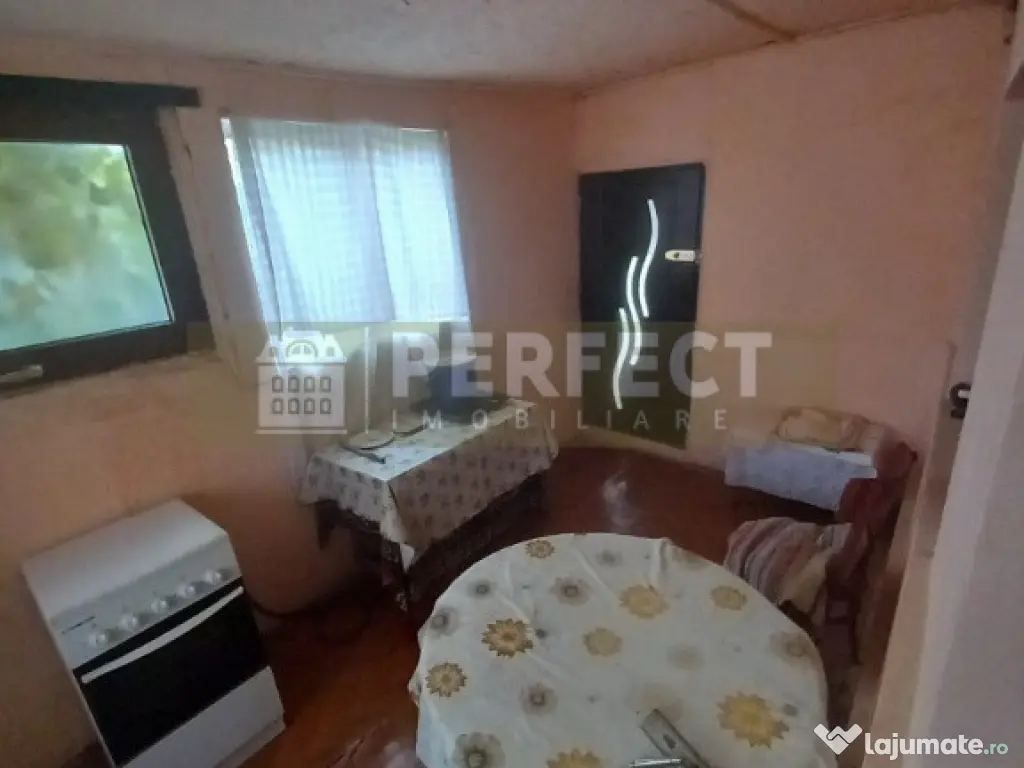 Casa cu teren in Barcanesti,la 5 km Ploiesti,Pret 61000 EUR 