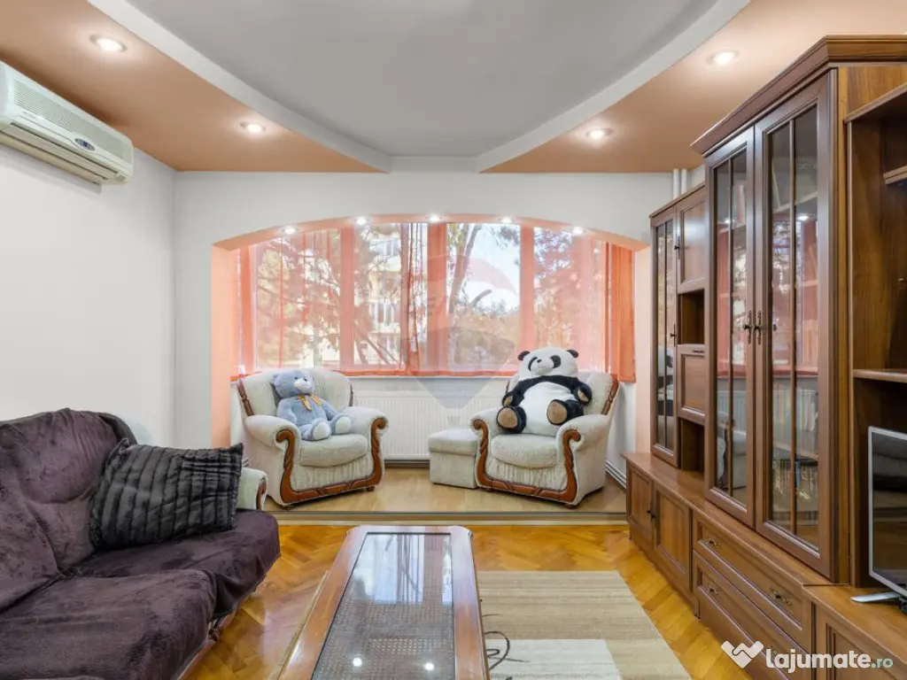 Apartament spațios cu 2 camere de închiriat, Calea Roma...