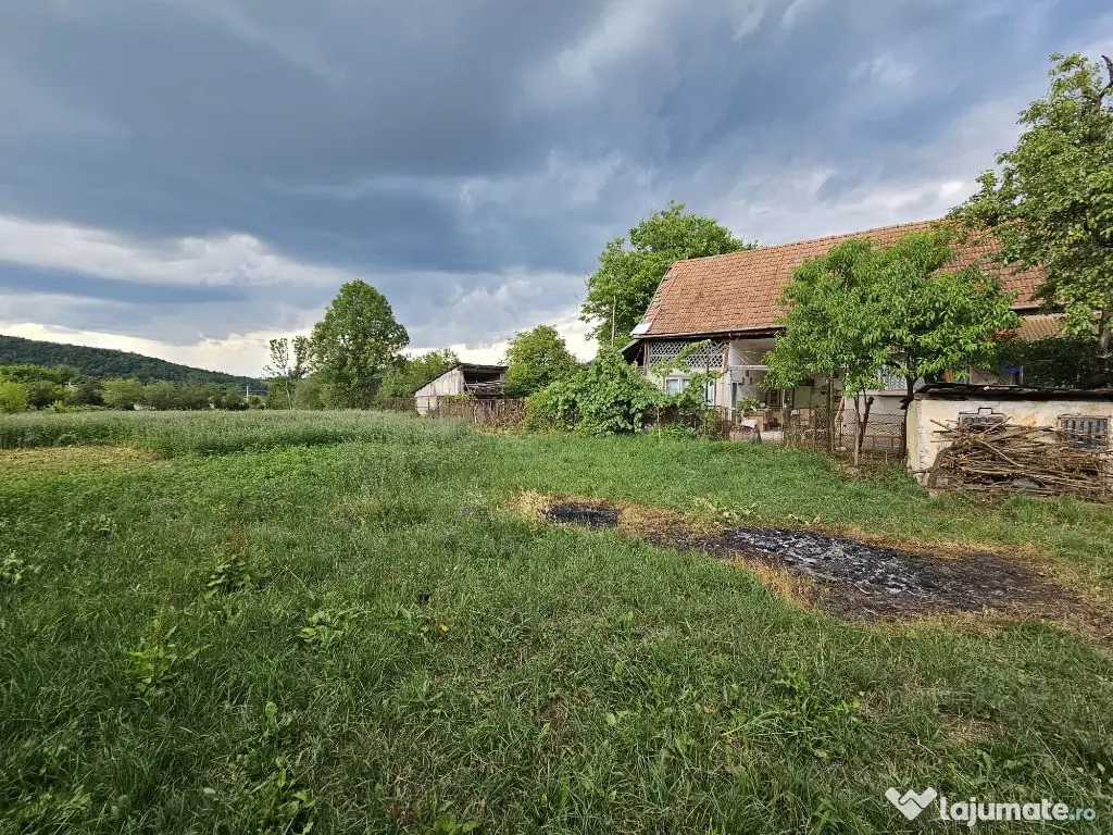 Casa si teren Birtin 