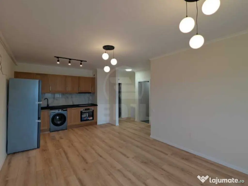 Apartament cu 2 camere,finisat, nou, zona Eroilor