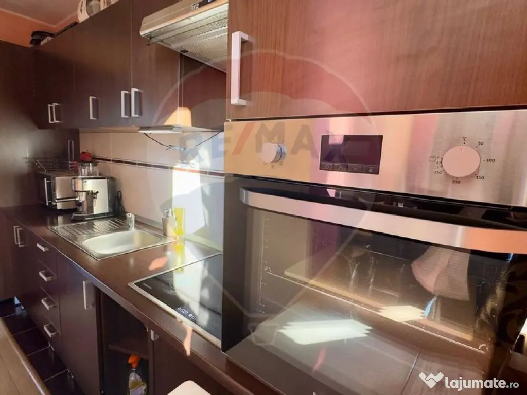 De vanzare: Apartament modern, ideal locuire sau investitie