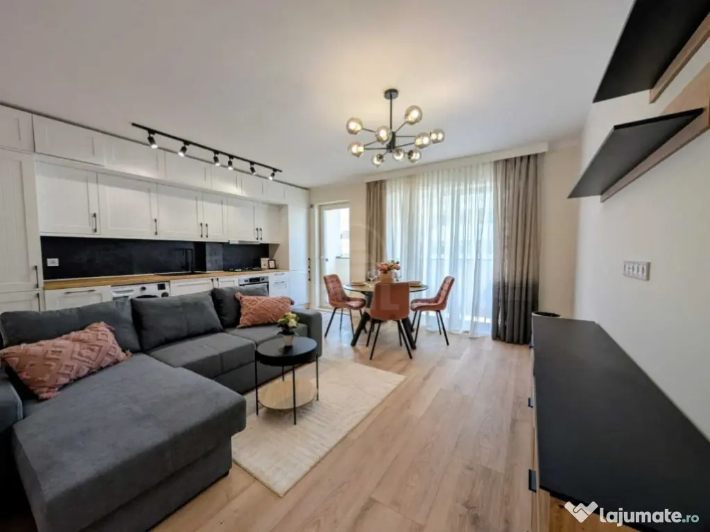 Apartament 3 camere semidecomandat zona Eroilor 