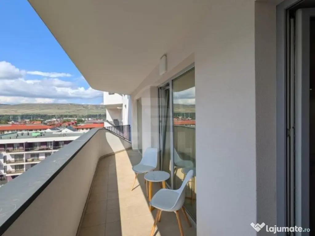 Apartament 3 camere semidecomandat zona Eroilor 