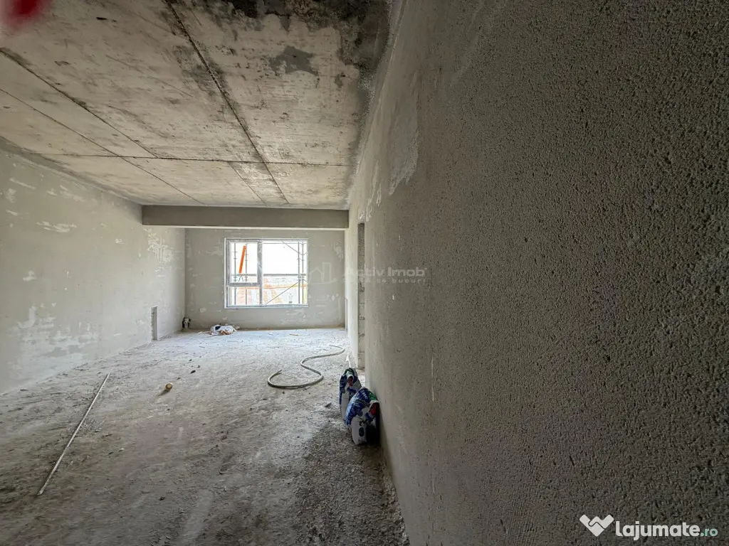 Garsoniera 36mp Dobroesti 