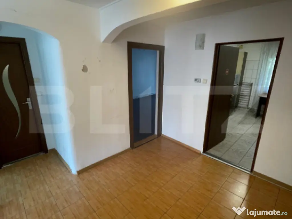 Apartament spațios, 3 camere decomandate, zona Observatorul