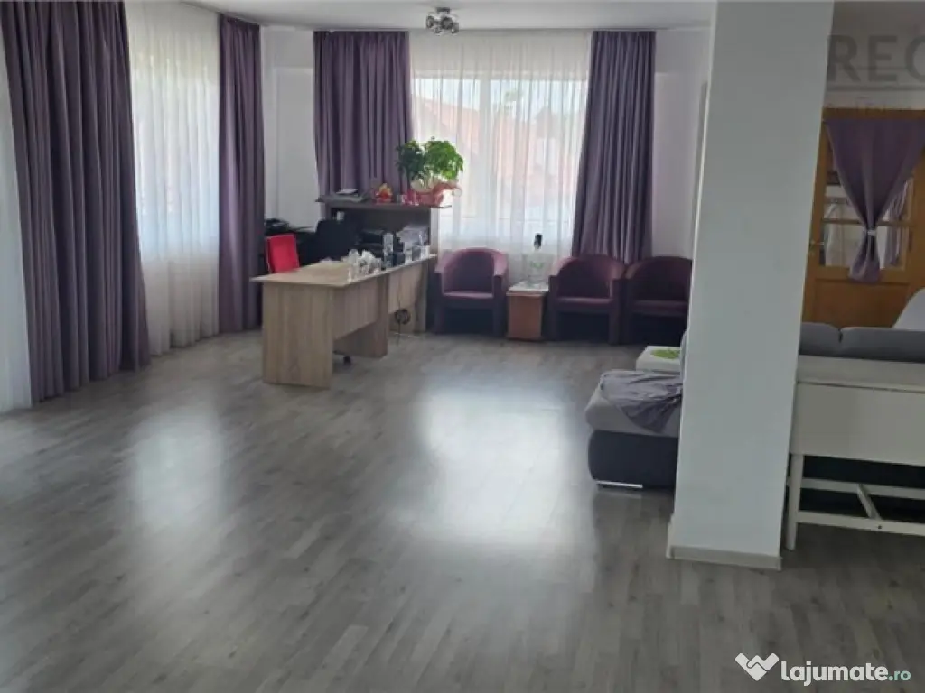 Spatiu comercial versatil intr - un imobil modern, Brasov 