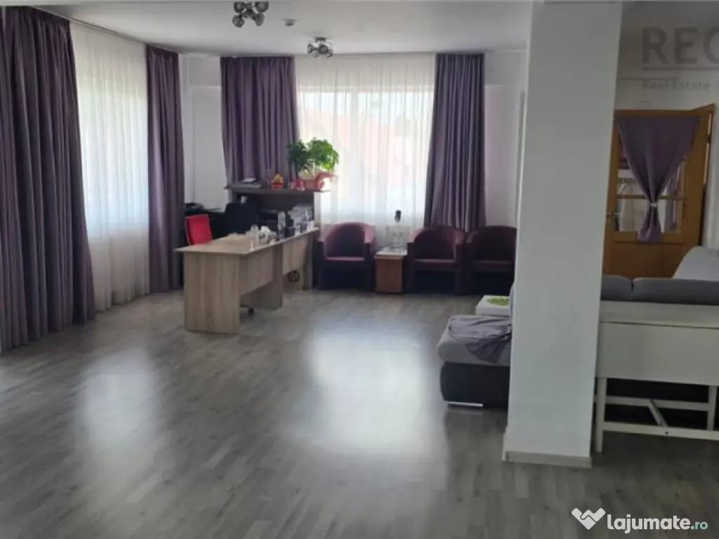 Spatiu comercial versatil intr - un imobil modern, Brasov 