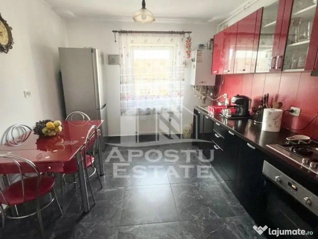 Apartament cu 3 camere complet mobilat si utilat in Giroc...