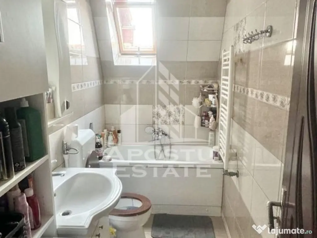 Apartament cu 3 camere complet mobilat si utilat in Giroc...