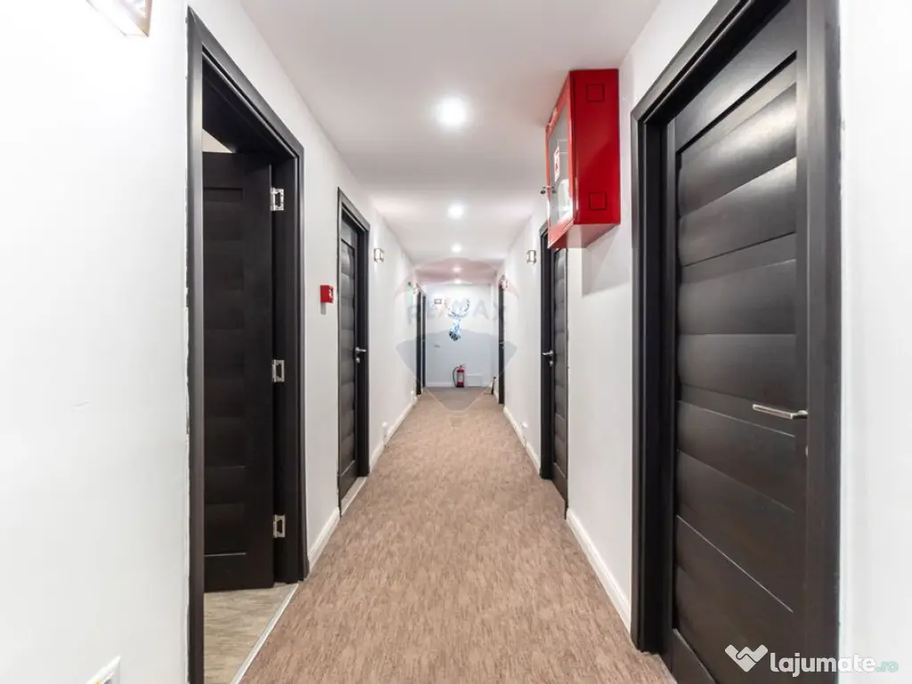 HOTEL "CERBUL CHALET" de vânzare/ zona Râsnov-Pârâul ...