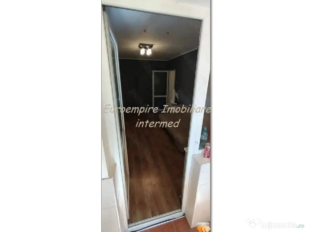 Apartament 3 camere zona Groapa 