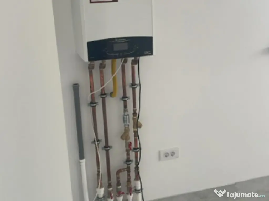 Casă modernă la cheie în Cărpiniș – tot confortul pe 