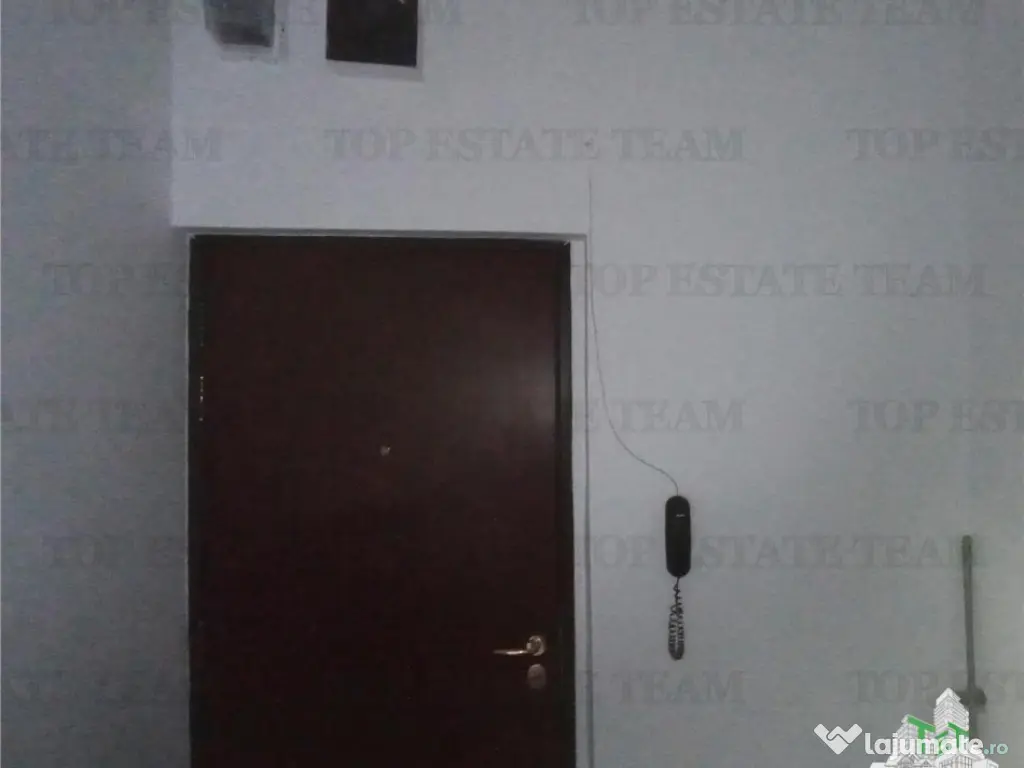 Apartament 3 camere de , zona Armeneasca 