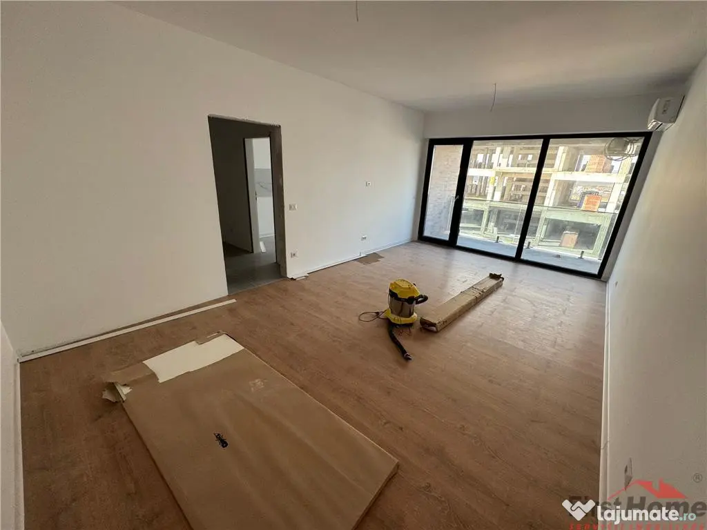 Ap 3 cam, etaj 1, comision 0%, TVA inclus, 2 bai, 2 balcoane 