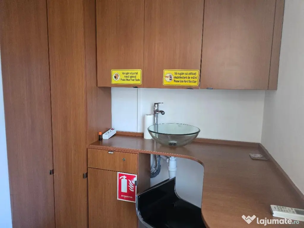Sp birou , cabinet , la casa ultracentral ,parter SC 65, 2 cam