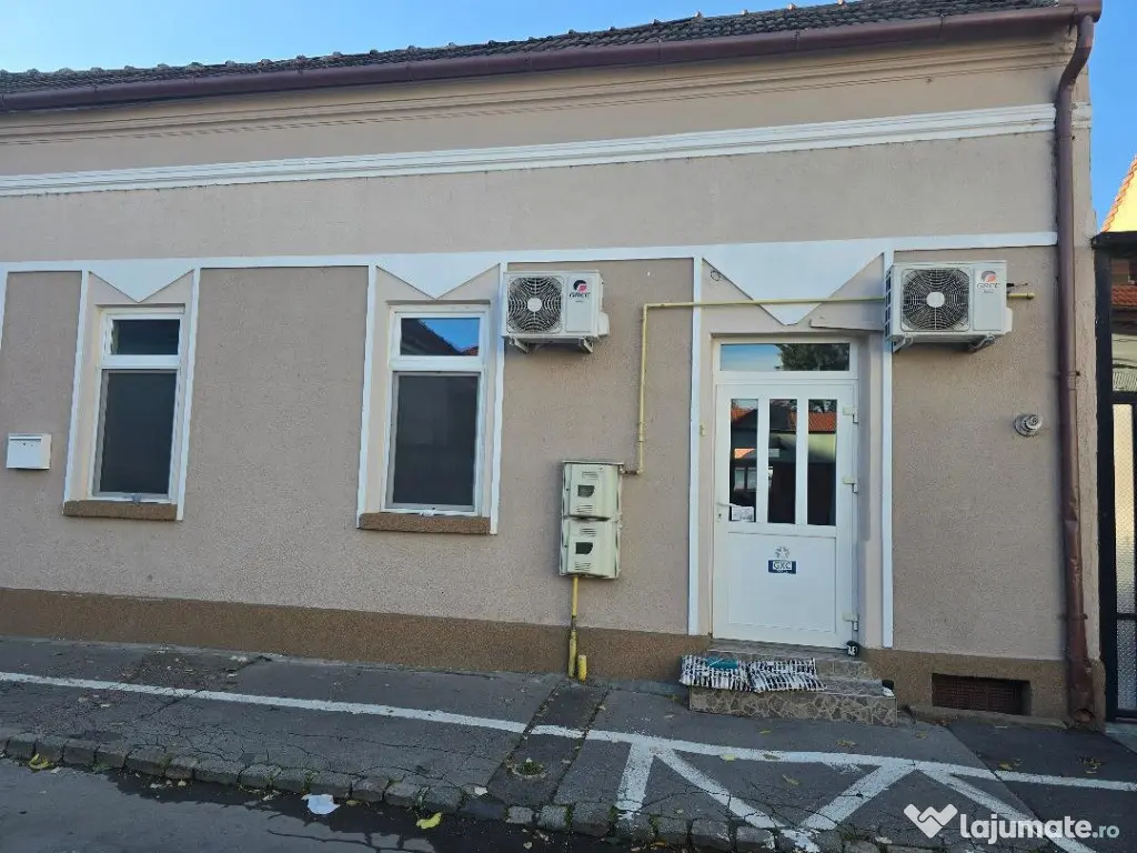 Sp birou , cabinet , la casa ultracentral ,parter SC 65, 2 cam