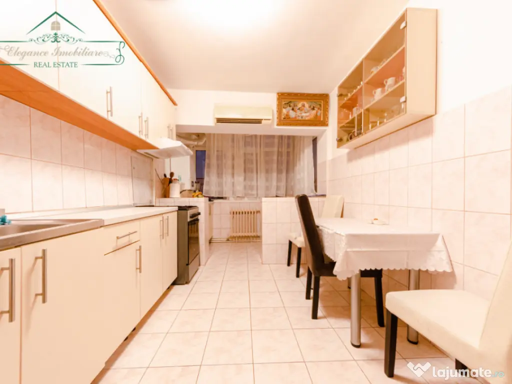 Apartament 2 camere decomandat cu centrala proprie, zona 700