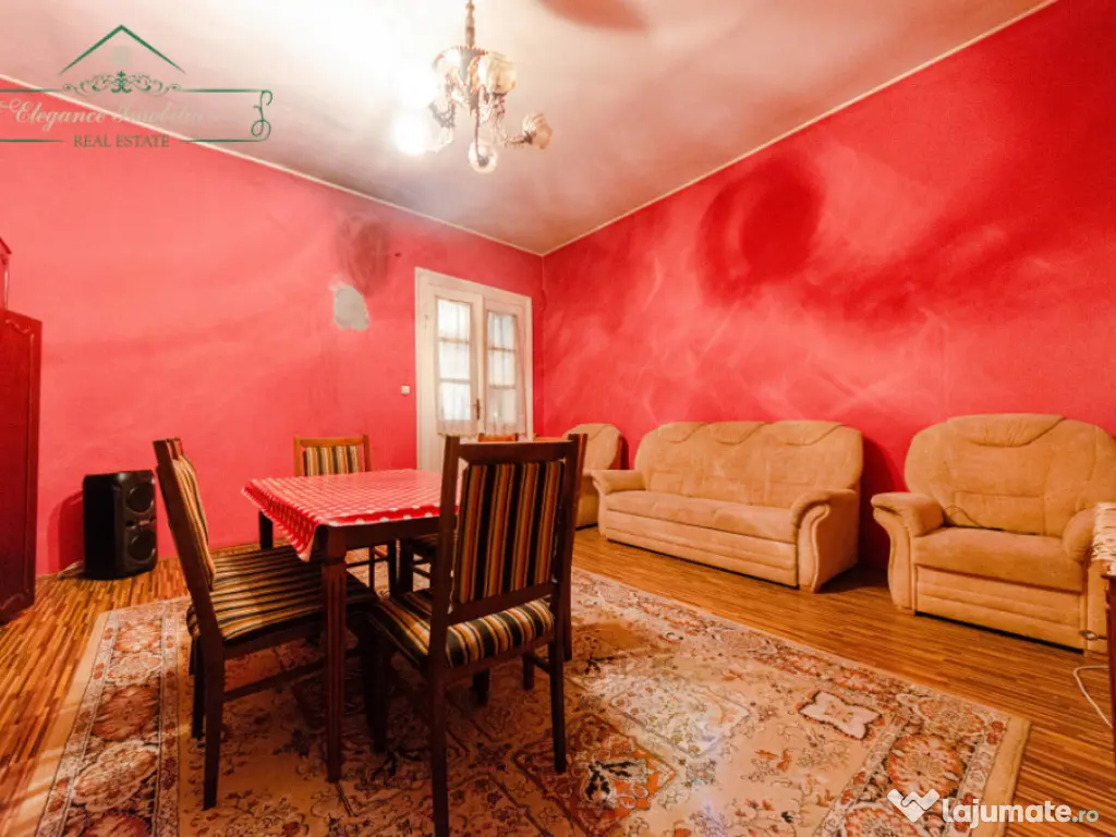 Apartament la curte comuna cu 4 camere si centrala proprie,