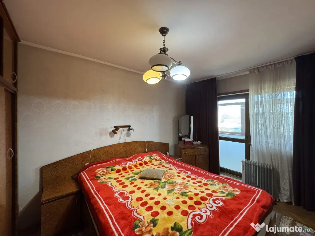 Vila P+1, Su - 334 mp, T = 4057 mp, D=21 m, com. Ganeasa - Izvoru 