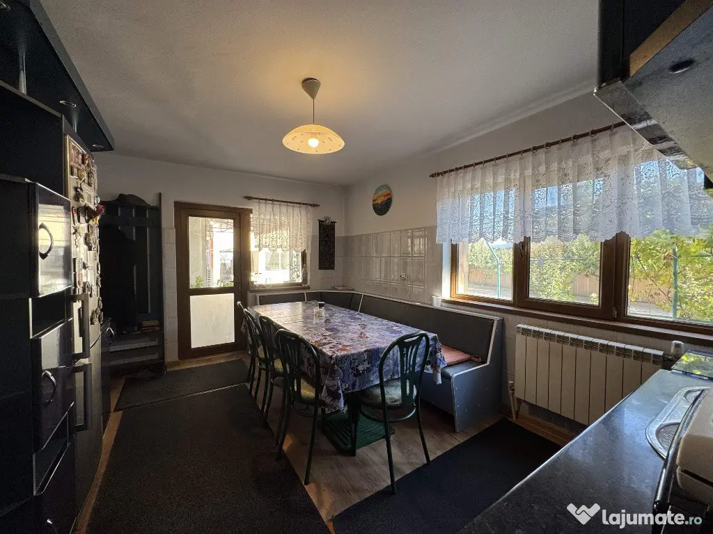 Vila P+1, Su - 334 mp, T = 4057 mp, D=21 m, com. Ganeasa - Izvoru 