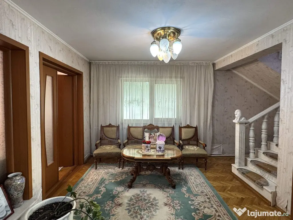 Vila P+1, Su - 334 mp, T = 4057 mp, D=21 m, com. Ganeasa - Izvoru 