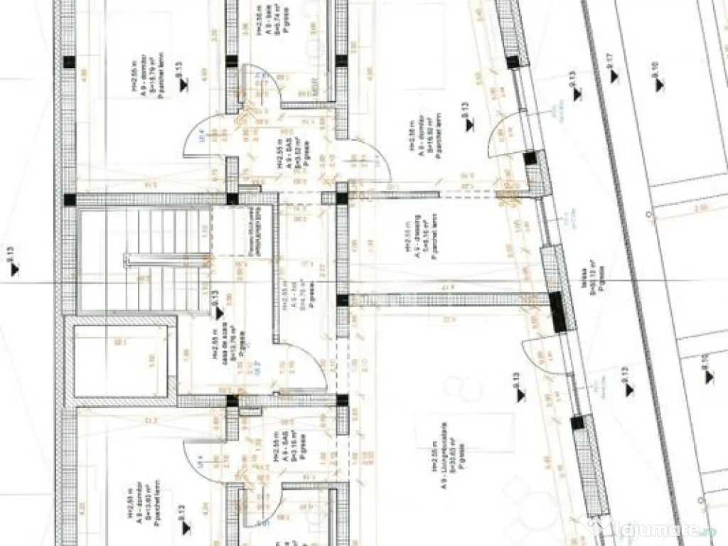 DE VÂNZARE - ap tip penthouse