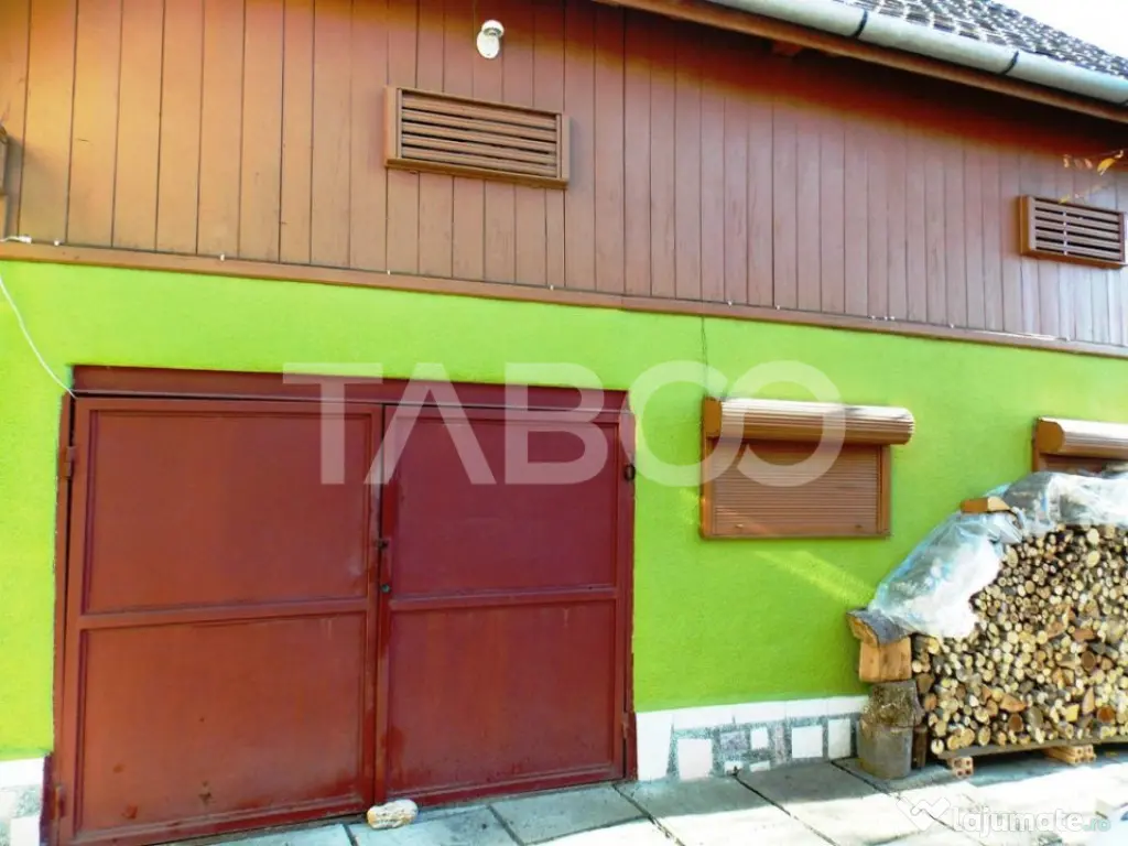 Casa individuala de vanzare 370mp 6 camere si 760mp teren Gu