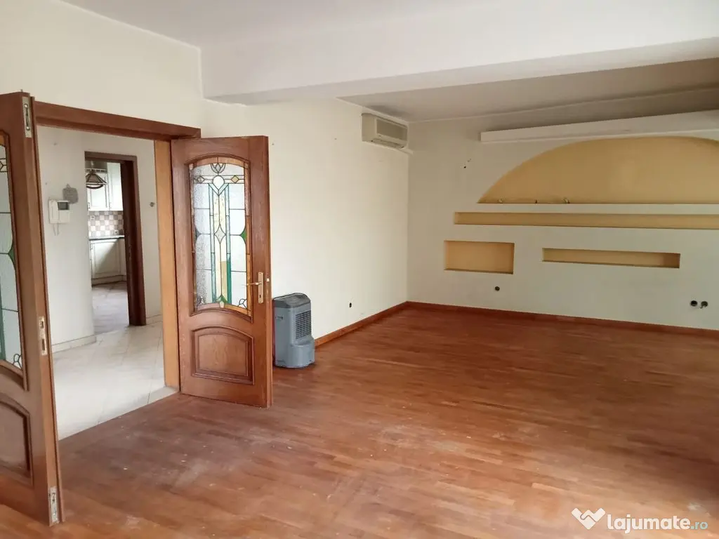 Casa perfectă pentru tine și afacerea ta – zona Casa ... 