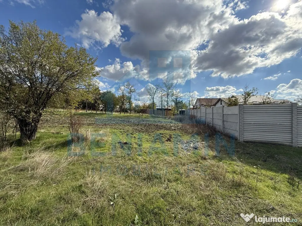 Teren intravilan - 1000mp - utilitati - deschidere mare -...