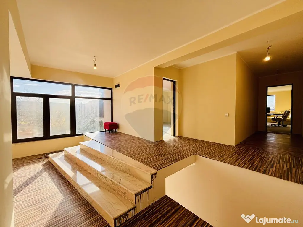 Casă / Vilă stil mediteranean in apropiere de Oradea 