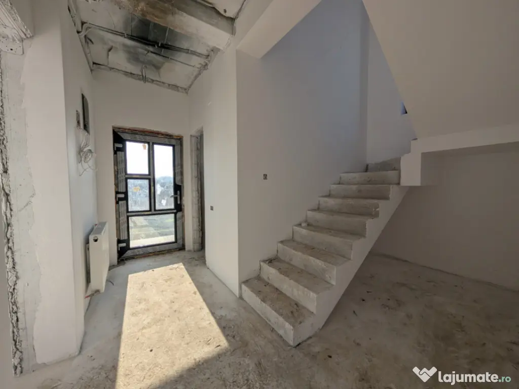 Vila 3 dormitoare/ 3 bai. Locație exclusivista - Parcul Den 