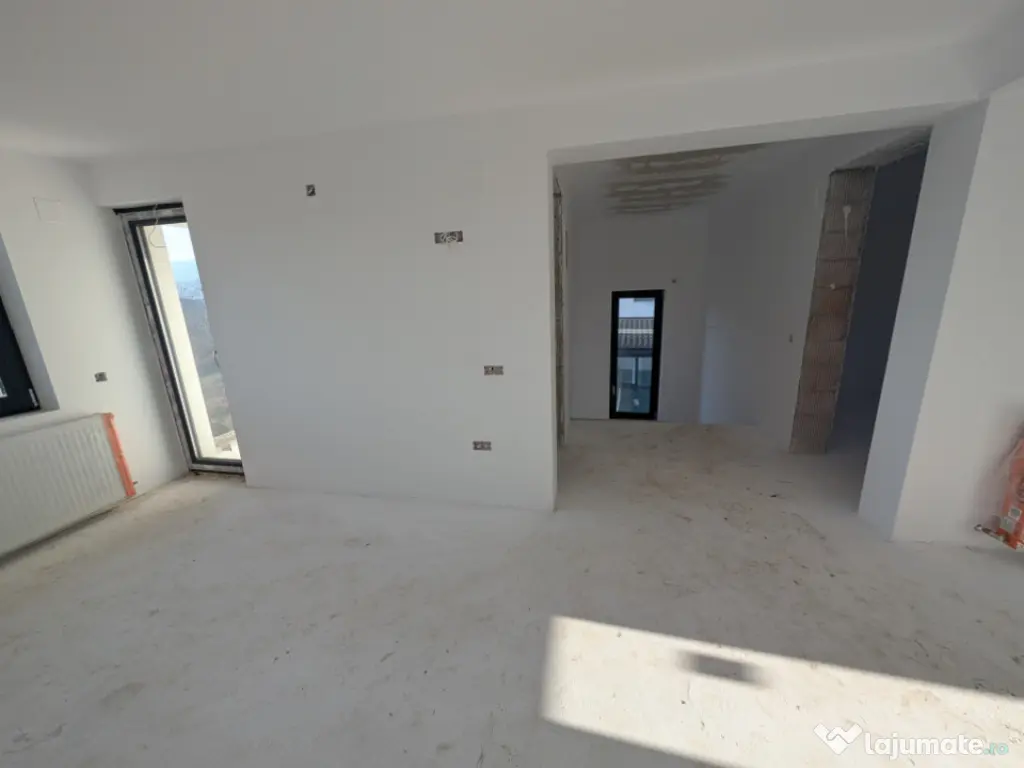 Vila 3 dormitoare/ 3 bai. Locație exclusivista - Parcul Den 