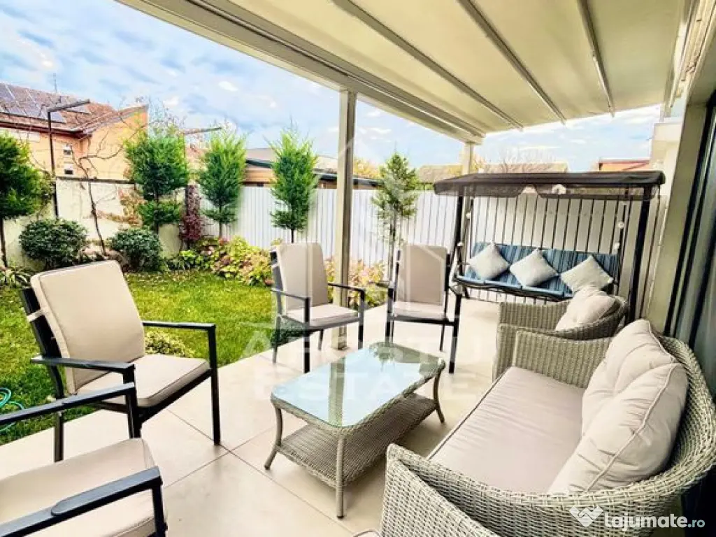 Casa individuala cu 5 camere si 4 bai in Giroc la asfalt. 